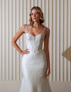 Chic Bridals Wedding Dress Halina Halina La Maison Bridal Boutique Ottawa Ontario