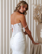 Chic Bridals Wedding Dress Halina Halina La Maison Bridal Boutique Ottawa Ontario