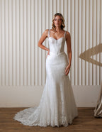 Chic Bridals Wedding Dress Halina Halina La Maison Bridal Boutique Ottawa Ontario