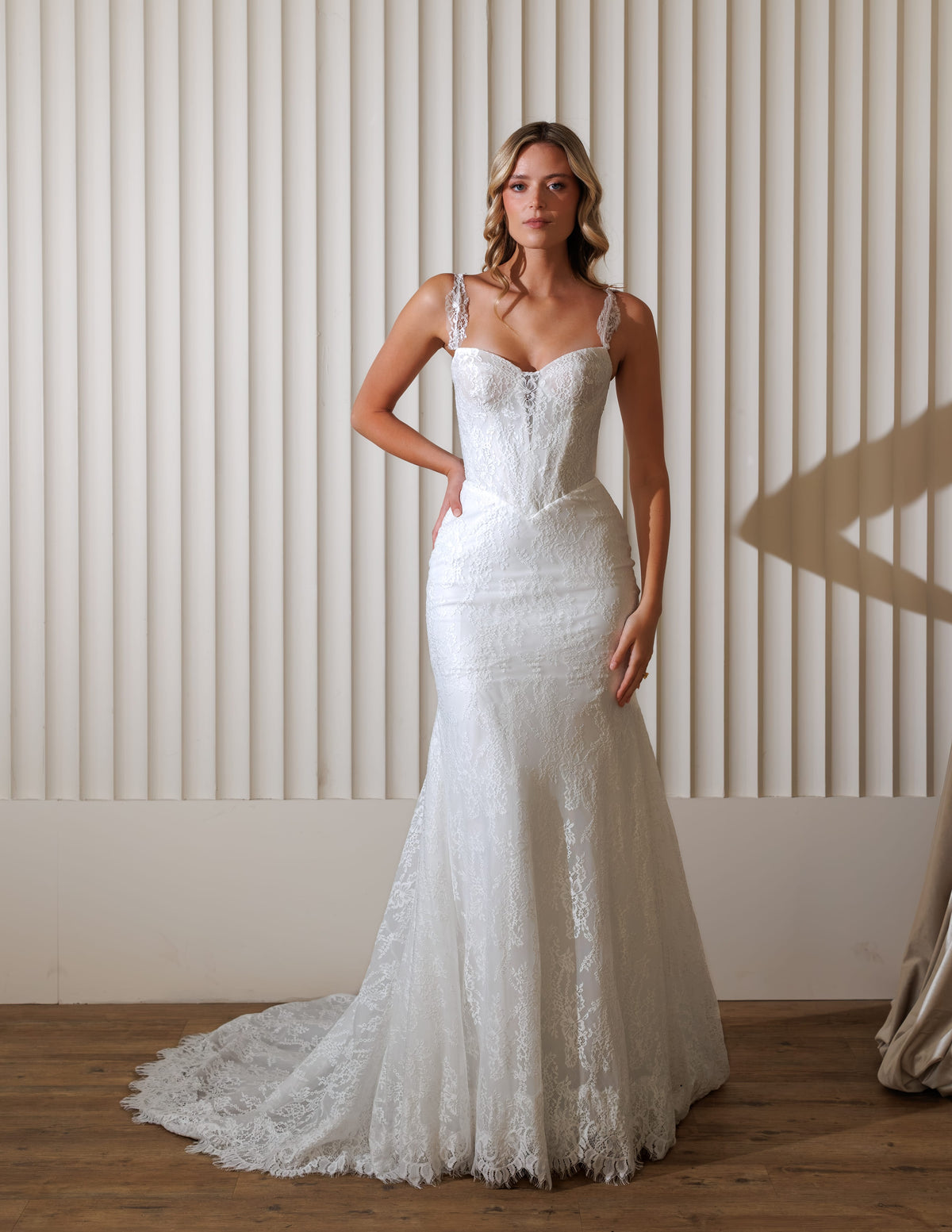 Chic Bridals Wedding Dress Halina Halina La Maison Bridal Boutique Ottawa Ontario