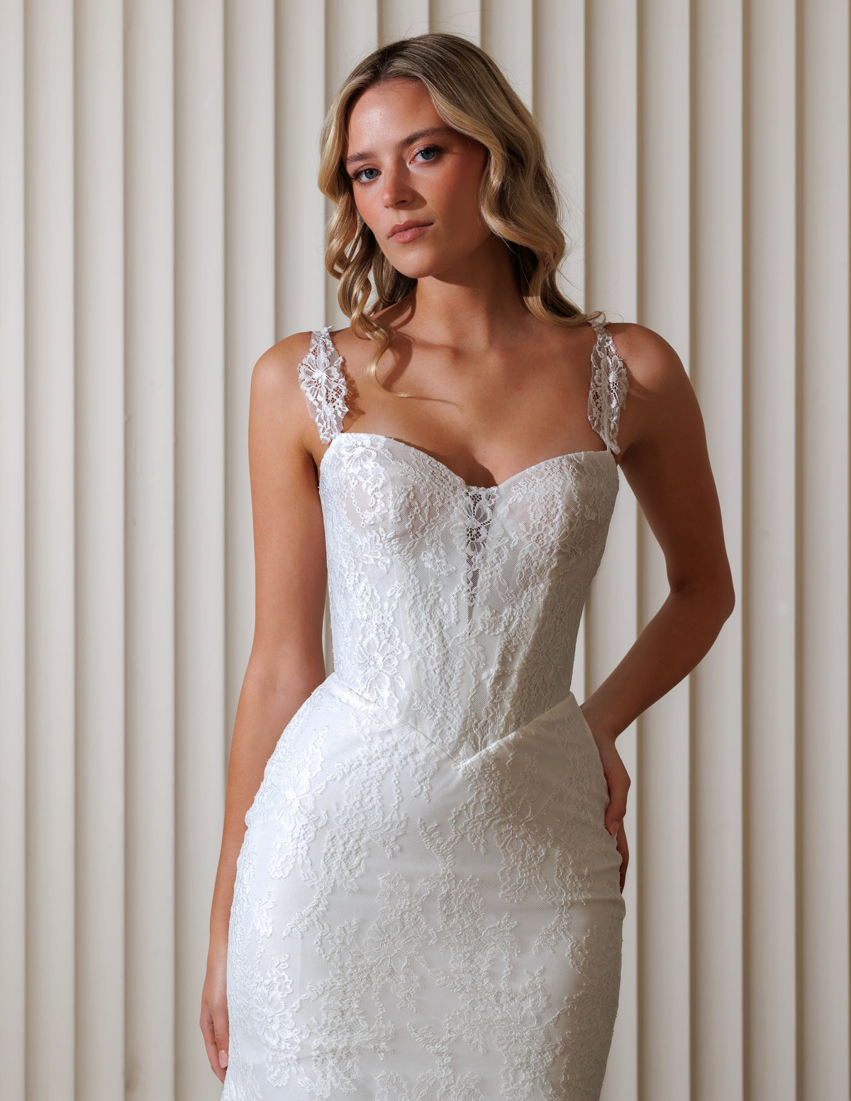 Chic Bridals Wedding Dress Halina Halina La Maison Bridal Boutique Ottawa Ontario