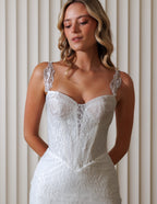 Chic Bridals Wedding Dress Halina Halina La Maison Bridal Boutique Ottawa Ontario