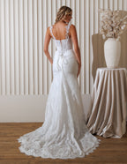 Chic Bridals Wedding Dress Halina Halina La Maison Bridal Boutique Ottawa Ontario