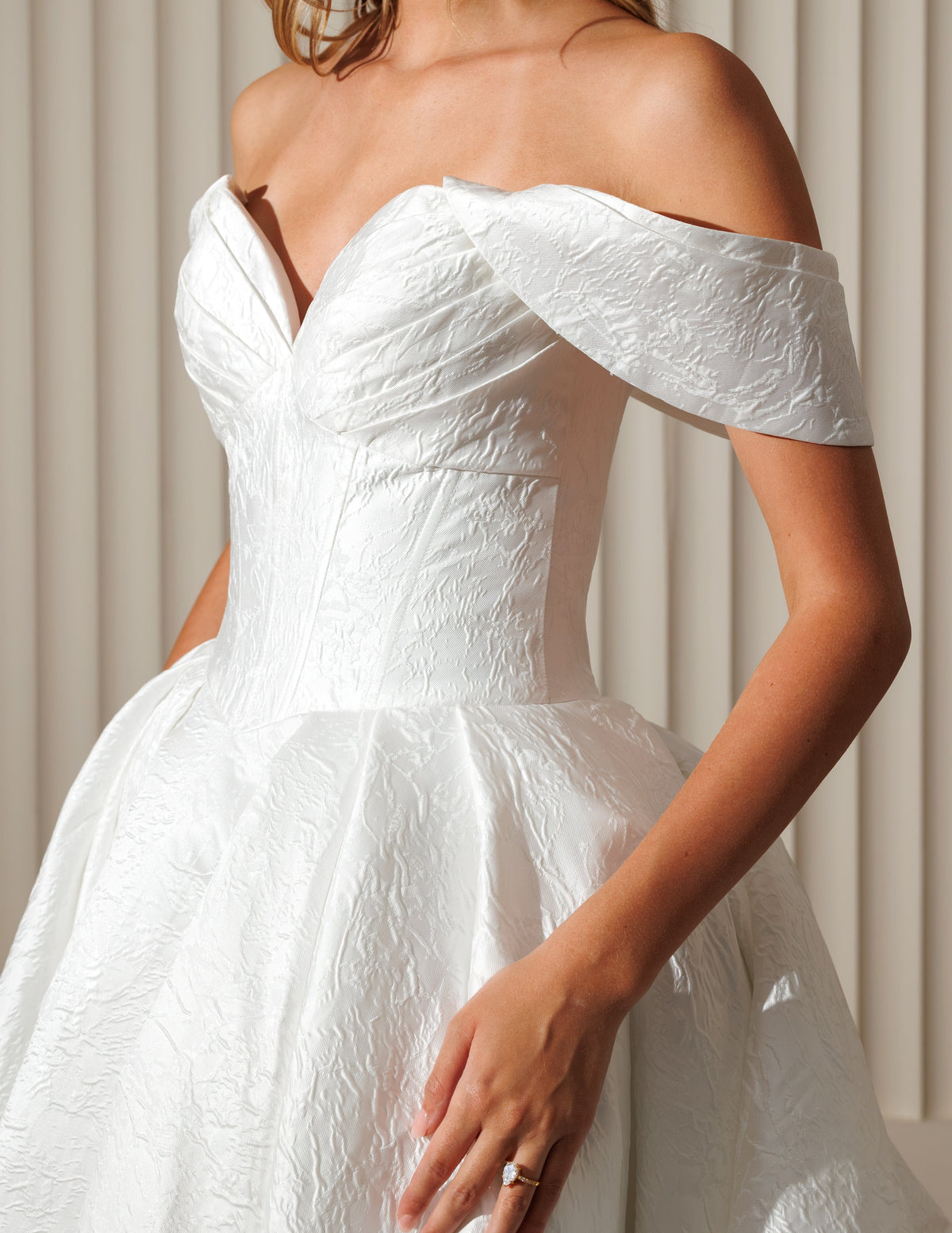 Chic Bridals Wedding Dress Hania Hania La Maison Bridal Boutique Ottawa Ontario