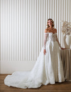 Chic Bridals Wedding Dress Harleen Harleen La Maison Bridal Boutique Ottawa Ontario