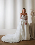 Chic Bridals Wedding Dress Harleen Harleen La Maison Bridal Boutique Ottawa Ontario