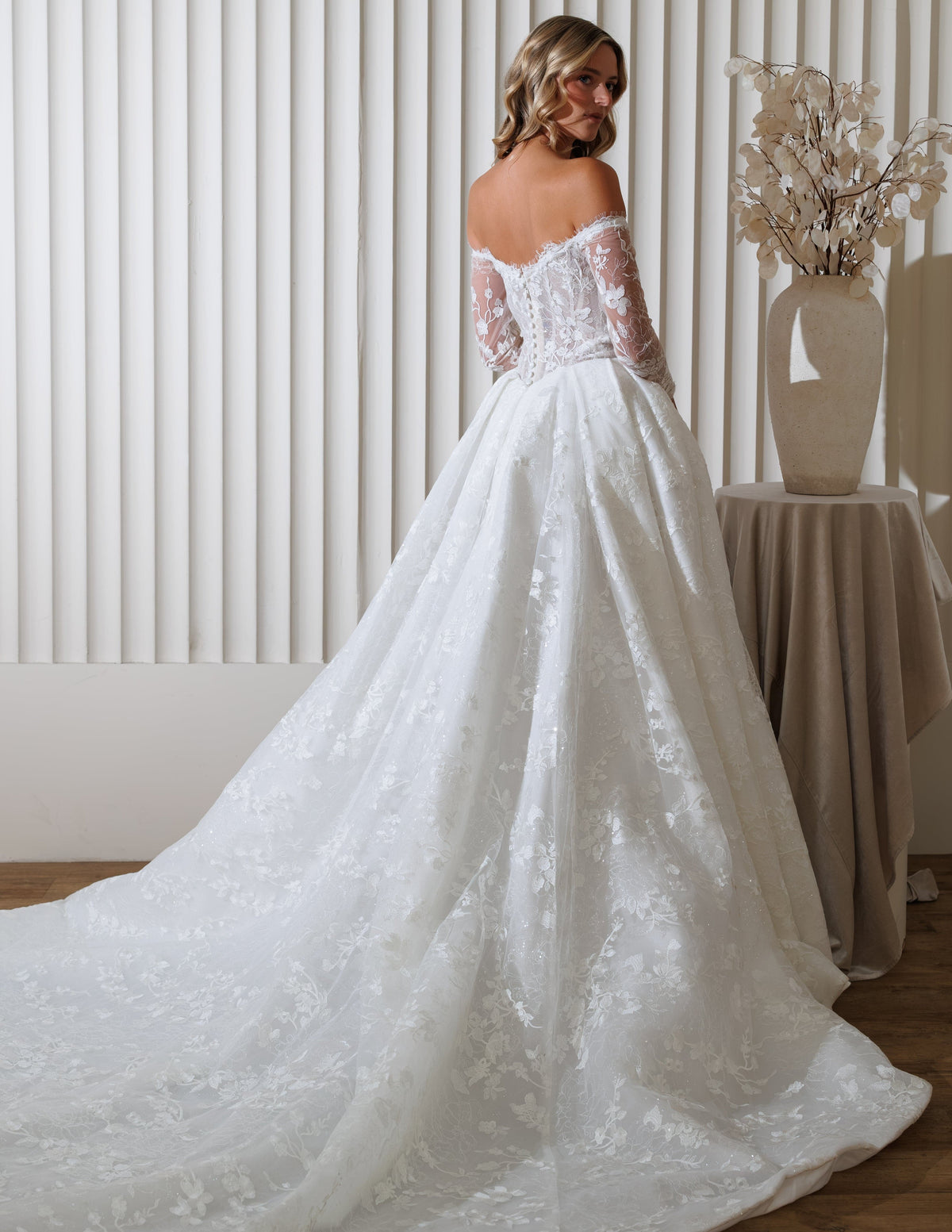 Chic Bridals Wedding Dress Harleen Harleen La Maison Bridal Boutique Ottawa Ontario