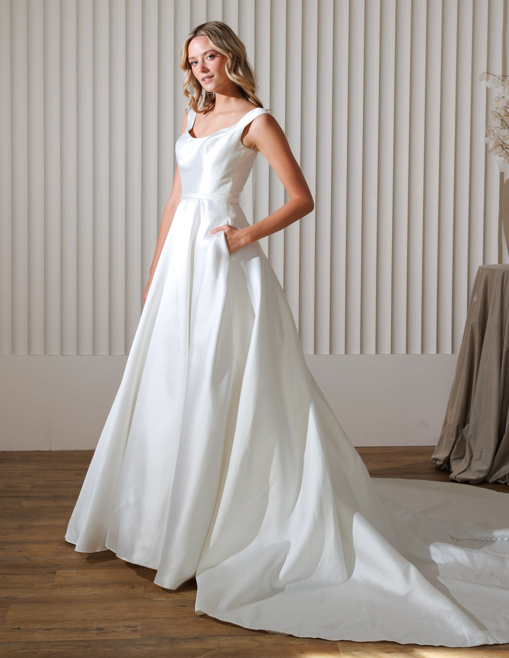 Chic Bridals Wedding Dress Harper Harper La Maison Bridal Boutique Ottawa Ontario