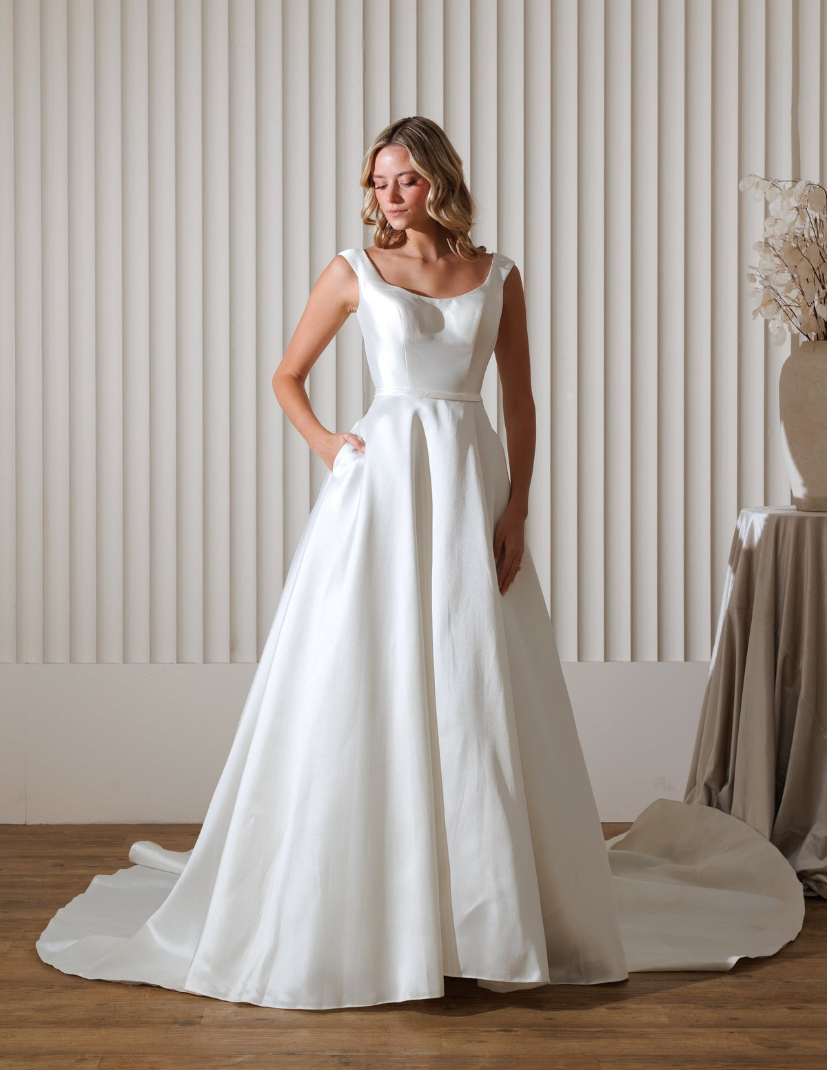 Chic Bridals Wedding Dress Harper Harper La Maison Bridal Boutique Ottawa Ontario