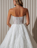 Chic Bridals Wedding Dress Helene Helene La Maison Bridal Boutique Ottawa Ontario