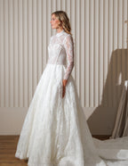 Chic Bridals Wedding Dress Helene Helene La Maison Bridal Boutique Ottawa Ontario