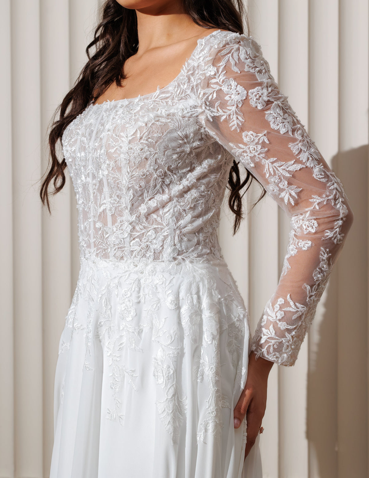Chic Bridals Wedding Dress Helia Helia La Maison Bridal Boutique Ottawa Ontario