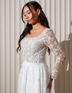 Chic Bridals Wedding Dress Helia Helia La Maison Bridal Boutique Ottawa Ontario