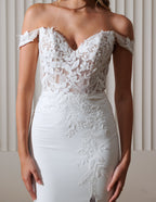 Chic Bridals Wedding Dress Hettina Hettina La Maison Bridal Boutique Ottawa Ontario