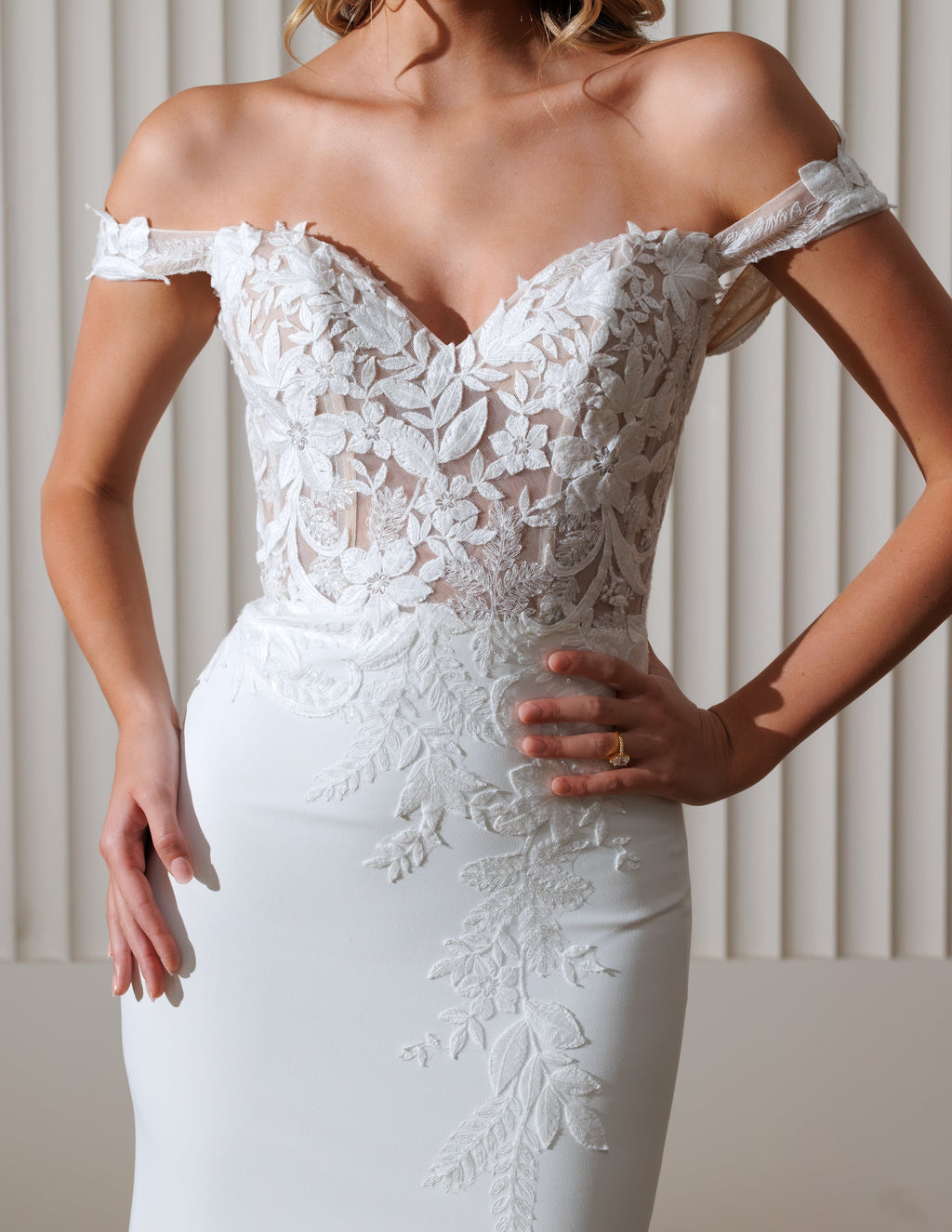 Chic Bridals Wedding Dress Hettina Hettina La Maison Bridal Boutique Ottawa Ontario