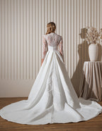 Chic Bridals Wedding Dress Hinda Hinda La Maison Bridal Boutique Ottawa Ontario