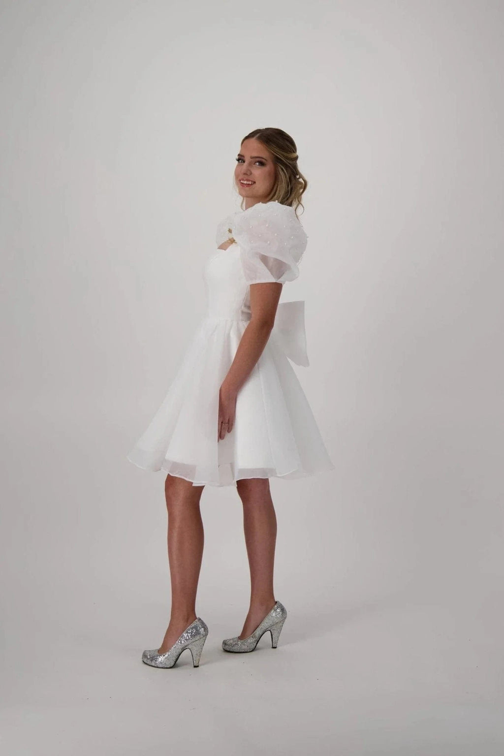 Chic Bridals Wedding Dress Maya Maya La Maison Bridal Boutique Ottawa Ontario