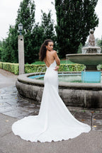 Chic Bridals Wedding Dresses Eli La Maison Bridal Boutique Ottawa Ontario