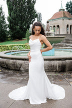 Chic Bridals Wedding Dresses Eli La Maison Bridal Boutique Ottawa Ontario