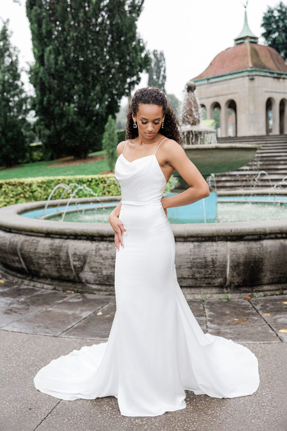 Chic Bridals Wedding Dresses Eli La Maison Bridal Boutique Ottawa Ontario