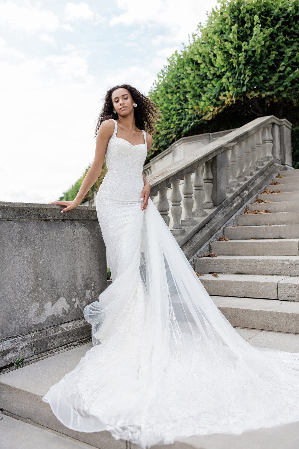 Chic Bridals Wedding Dresses Emilia La Maison Bridal Boutique Ottawa Ontario