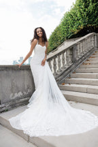 Chic Bridals Wedding Dresses Emilia La Maison Bridal Boutique Ottawa Ontario