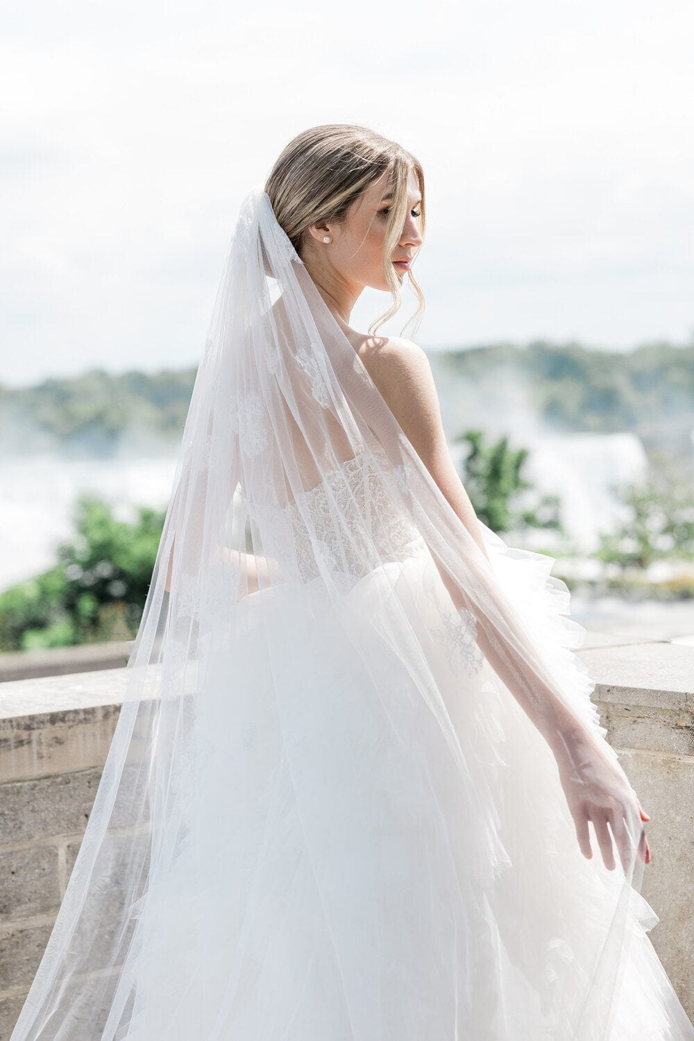 Chic Bridals Wedding Dresses Everleigh La Maison Bridal Boutique Ottawa Ontario
