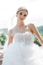 Chic Bridals Wedding Dresses Everleigh La Maison Bridal Boutique Ottawa Ontario
