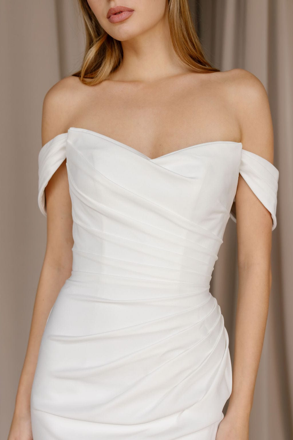Chic Bridals Wedding Dresses Gloria Gloria La Maison Bridal Boutique Ottawa Ontario
