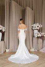 Chic Bridals Wedding Dresses Gloria Gloria La Maison Bridal Boutique Ottawa Ontario