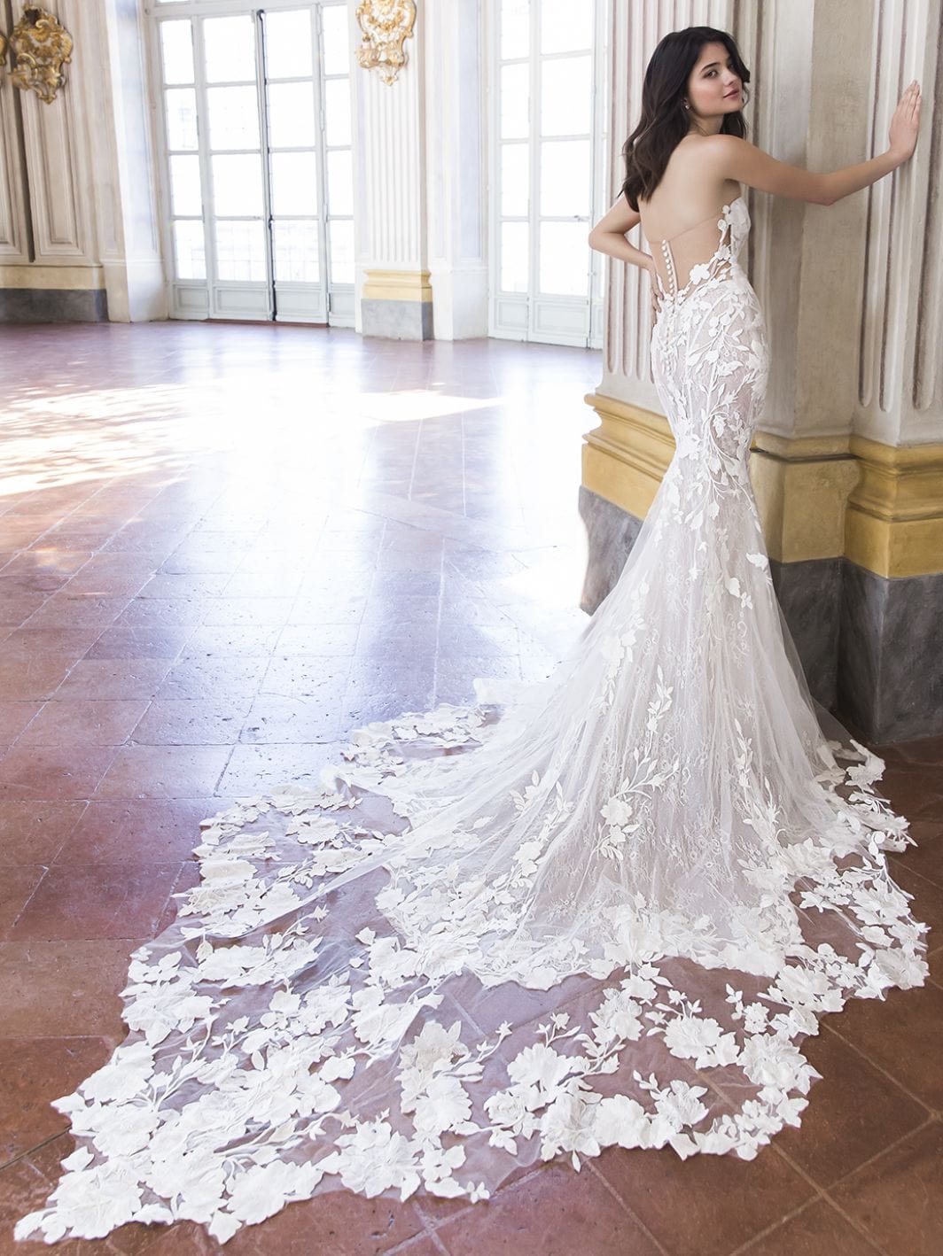 Enzoani Wedding Dress Tracie La Maison Bridal Boutique Ottawa Ontario