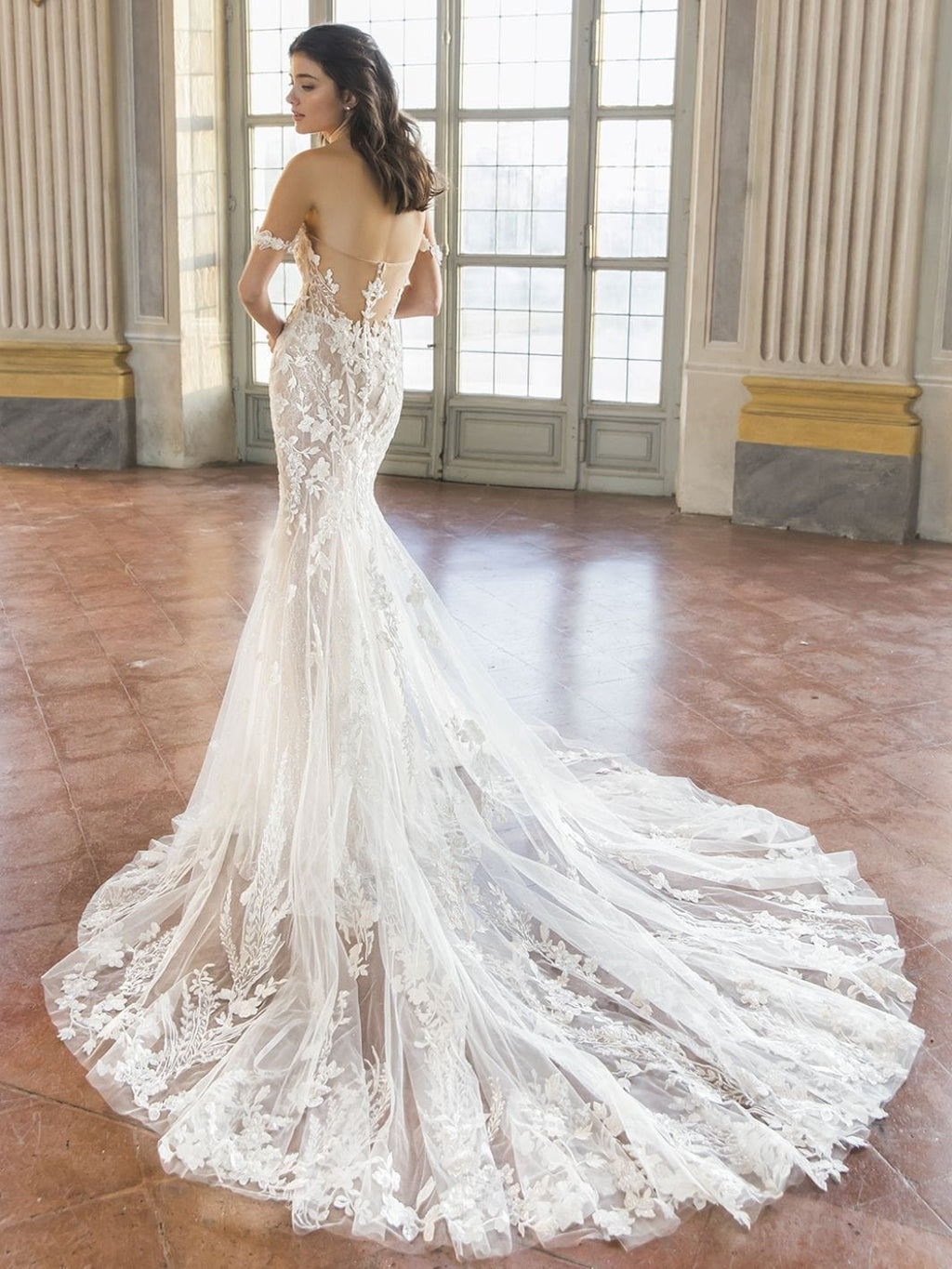 Enzoani Wedding Dress Tyra La Maison Bridal Boutique Ottawa Ontario