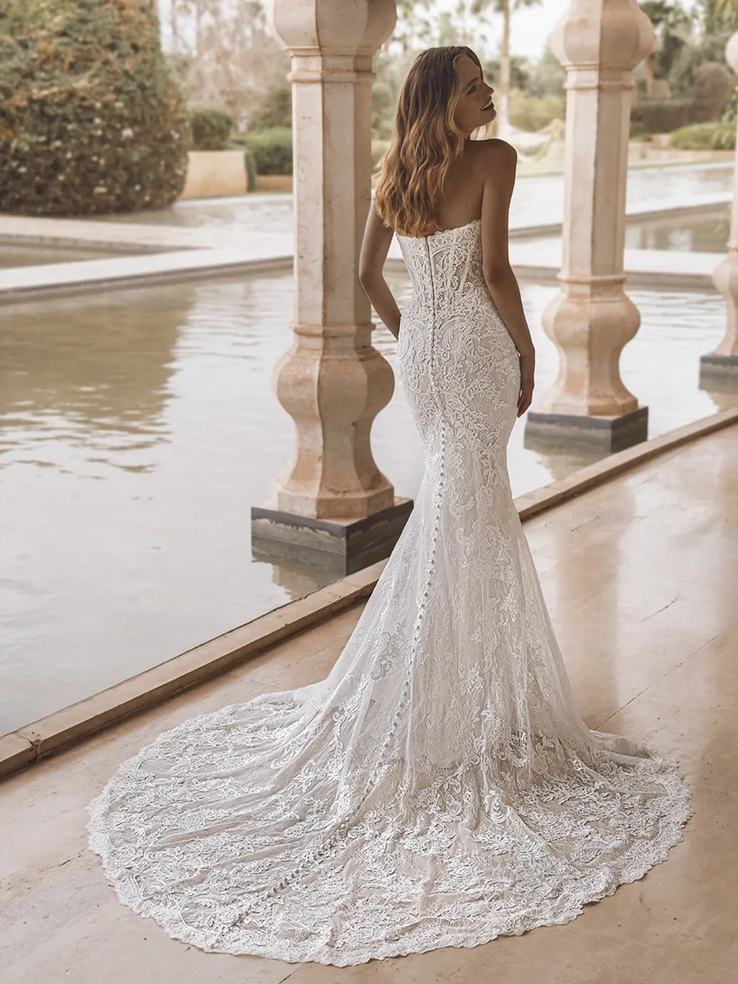 Enzoani Wedding Dresses Vail Vail La Maison Bridal Boutique Ottawa Ontario