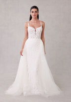 La Maison Bridal Boutique Wedding Dress MO2741 MO2741 La Maison Bridal Boutique Ottawa Ontario