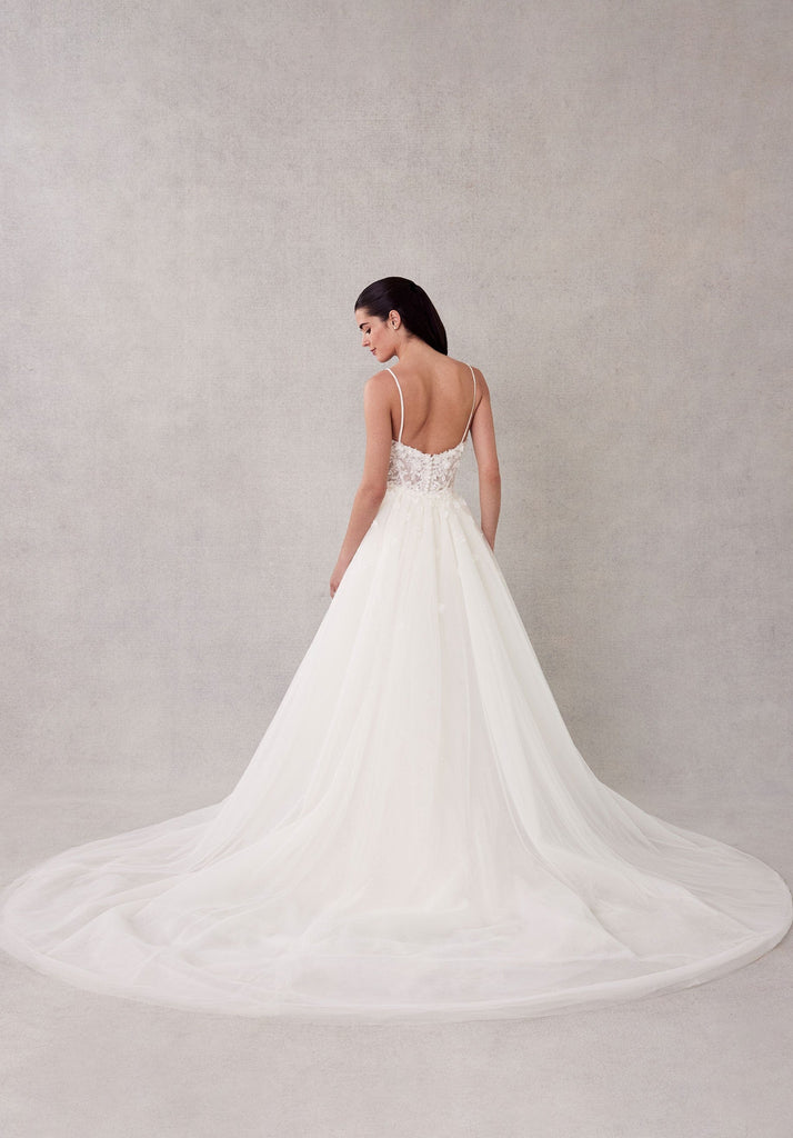 La Maison Bridal Boutique Wedding Dress MO2741 MO2741 La Maison Bridal Boutique Ottawa Ontario