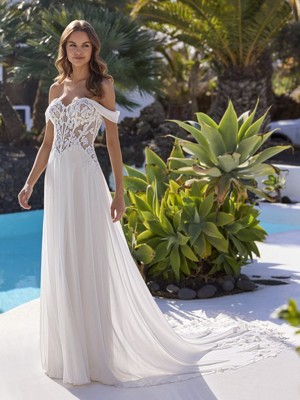 Love Wedding Dress Elsa Elsa La Maison Bridal Boutique Ottawa Ontario