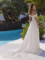 Love Wedding Dress Elsa Elsa La Maison Bridal Boutique Ottawa Ontario