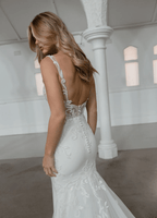 Madi Lane Wedding Dress Shaw La Maison Bridal Boutique Ottawa Ontario