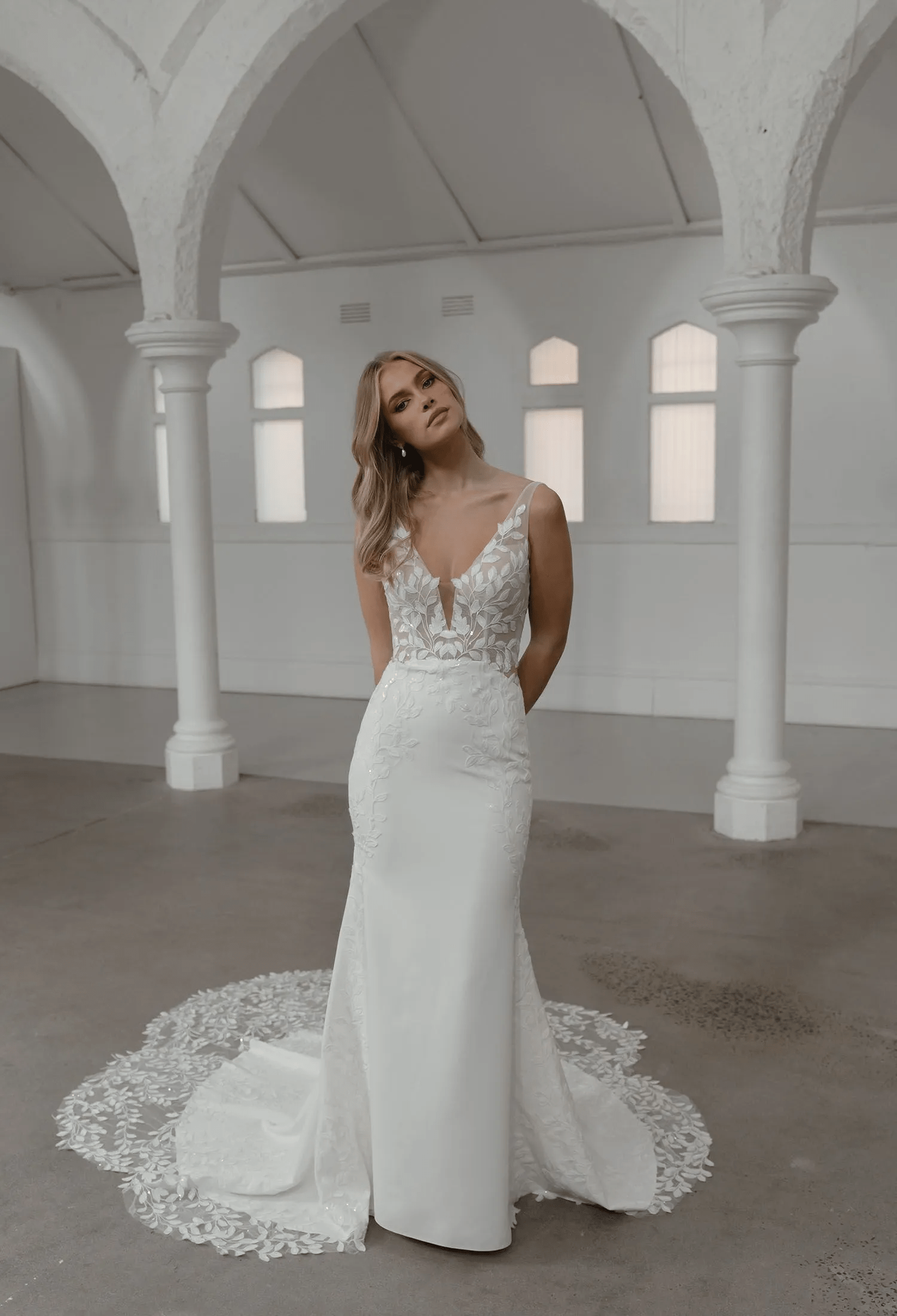 Madi lane wedding dress clearance