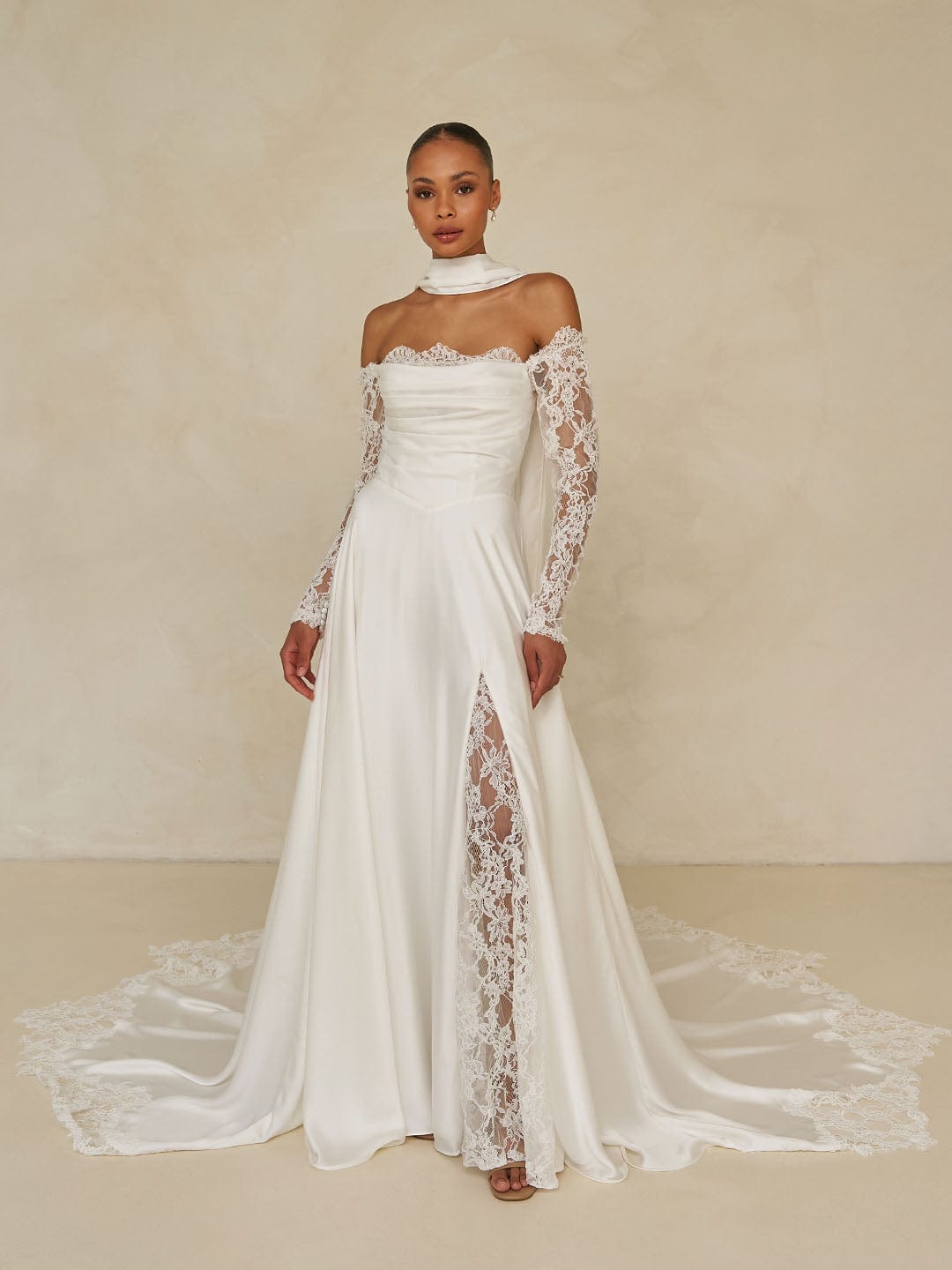 Madi Lane Wedding Dress Ward Ward La Maison Bridal Boutique Ottawa Ontario