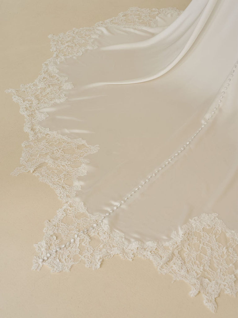Madi Lane Wedding Dress Ward Ward La Maison Bridal Boutique Ottawa Ontario