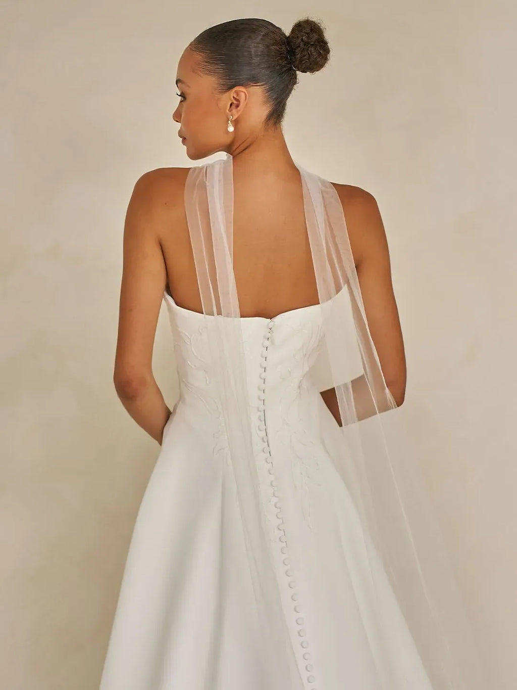 Madi Lane Wedding Dress Wendall Wendall La Maison Bridal Boutique Ottawa Ontario