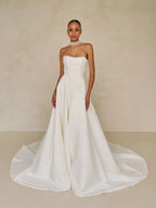 Madi Lane Wedding Dress Wendall Wendall La Maison Bridal Boutique Ottawa Ontario