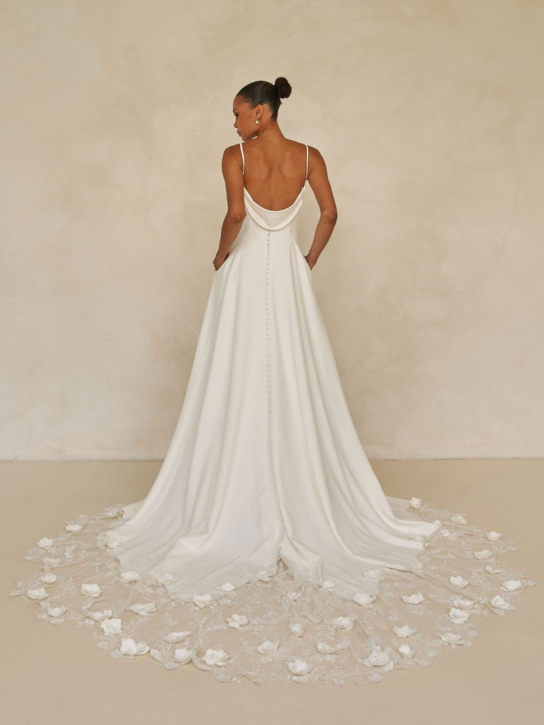 Madi Lane Wedding Dress Westcott Westcott La Maison Bridal Boutique Ottawa Ontario