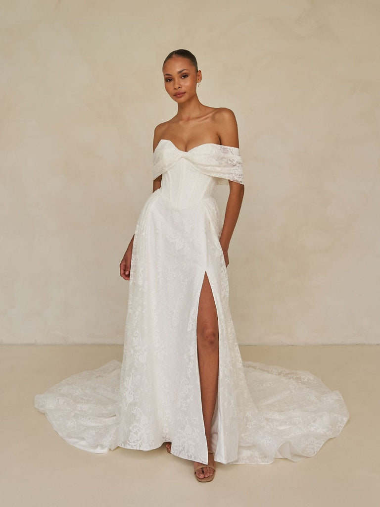 Madi Lane Wedding Dress Westyn Westyn La Maison Bridal Boutique Ottawa Ontario