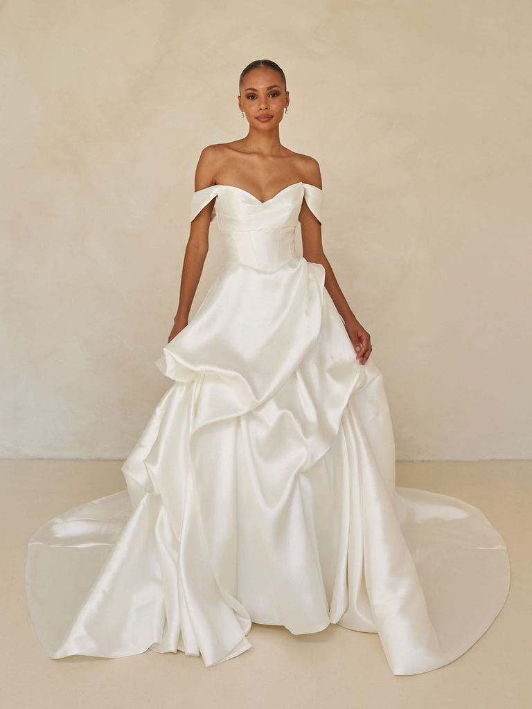 Madi Lane Wedding Dress Woods Woods La Maison Bridal Boutique Ottawa Ontario