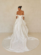 Madi Lane Wedding Dress Woods Woods La Maison Bridal Boutique Ottawa Ontario
