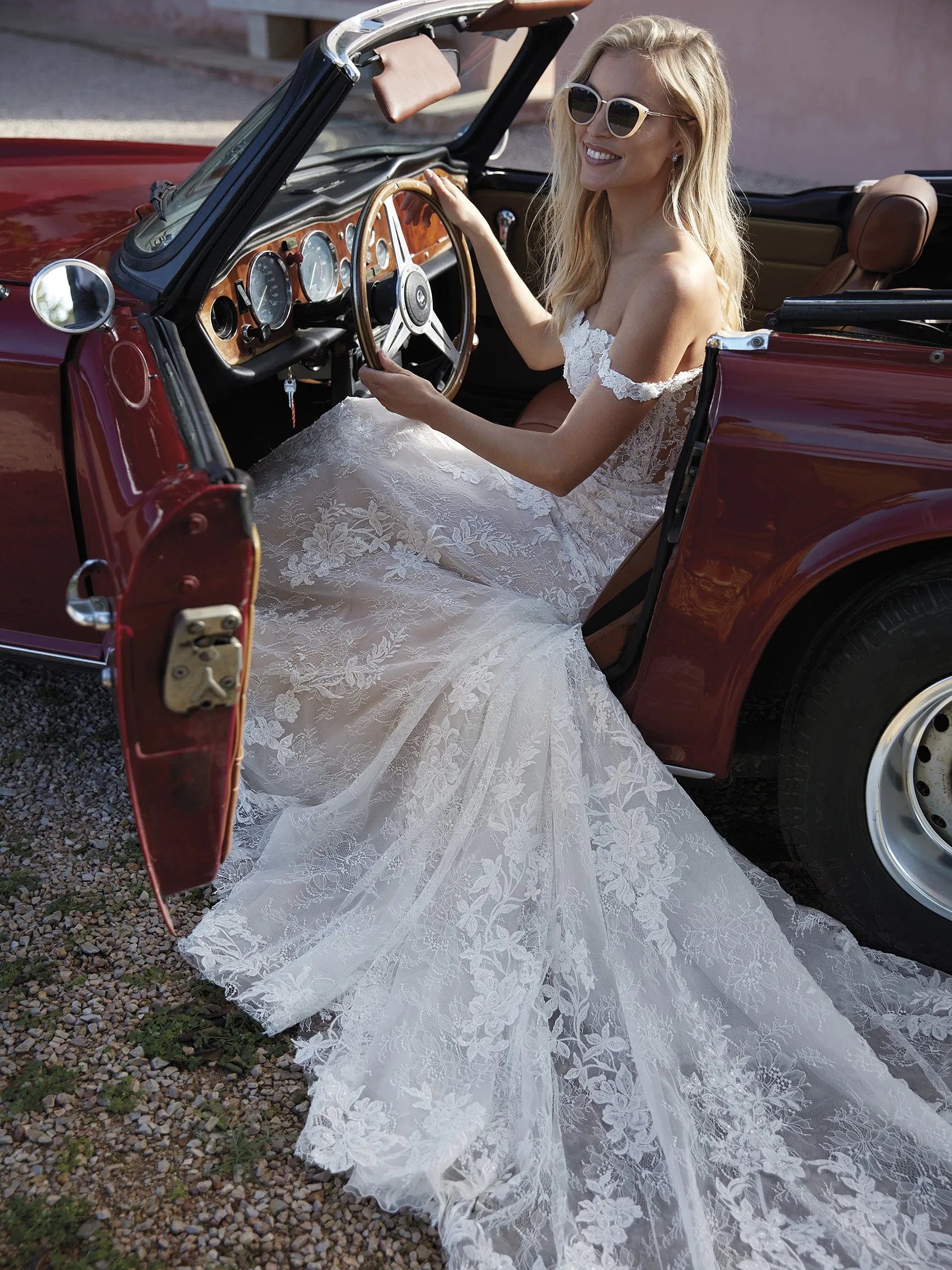 Pronovias Wedding Dress Phuket La Maison Bridal Boutique Ottawa Ontario