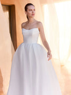 Pronovias Wedding Dress Zelias Zelias La Maison Bridal Boutique Ottawa Ontario