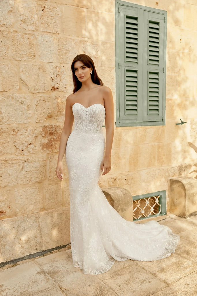 Sincerity Bridal Wedding Dress 44488 44488 La Maison Bridal Boutique Ottawa Ontario